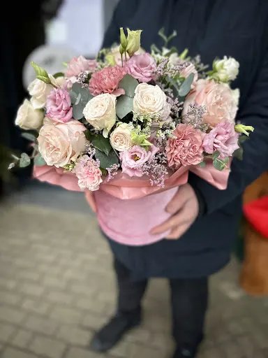 Kwiatomat 24h/7 - Kwiaty Okulickiego Rzeszów